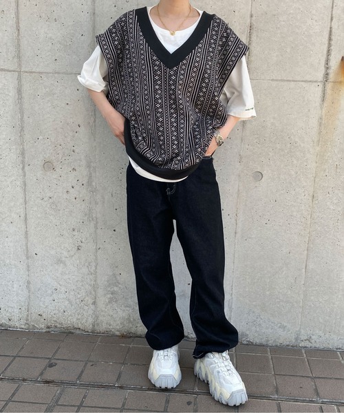 PairPair（ペアペア）の「ジャガードベスト(ユニセックス)（ベスト・レディース・ブラック/ベージュ/グレー・MEDIUM/LARGE）」の8枚目の写真