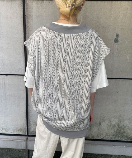 PairPair（ペアペア）の「ジャガードベスト(ユニセックス)（ベスト・レディース・ブラック/ベージュ/グレー・MEDIUM/LARGE）」の12枚目の写真