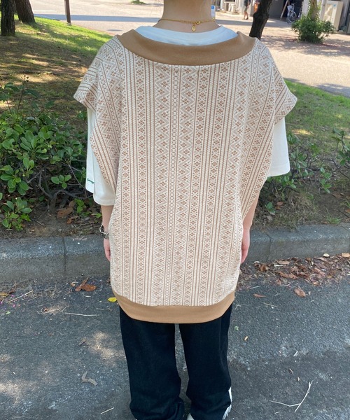 PairPair（ペアペア）の「ジャガードベスト(ユニセックス)（ベスト・レディース・ブラック/ベージュ/グレー・MEDIUM/LARGE）」の15枚目の写真