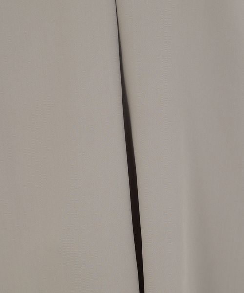 abahouse mavie（アバハウスマヴィ）の「【セットアップ対応】ドライタッチ袖タックノースリーブブラウス（シャツ/ブラウス・レディース・ブラック/グレイッシュベージュ・フリー）」の9枚目の写真