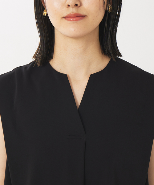 abahouse mavie（アバハウスマヴィ）の「【セットアップ対応】ドライタッチ袖タックノースリーブブラウス（シャツ/ブラウス・レディース・ブラック/グレイッシュベージュ・フリー）」の19枚目の写真