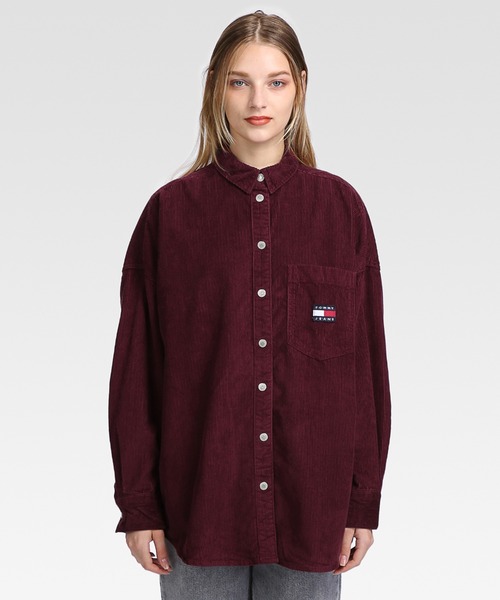 tommy jeans（トミー ジーンズ）の「コーデュロイオーバーシャツ（シャツ/ブラウス・レディース・ピンク/ベージュ・LARGE/X-SMALL/MEDIUM/SMALL/X-LARGE）」の6枚目の写真