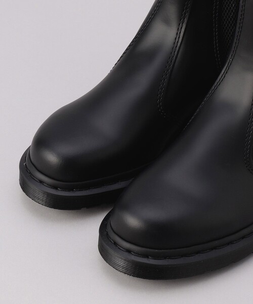 Dr. Martens（ドクターマーチン）の「Dr.Martens/ドクターマーチン 2976CHELSEA BOOT/チェルシーブーツ/2976　サイドゴアブーツ（ブーツ・レディース・ブラック/イエロー/ホワイト・4/6/8/5/7/9）」の6枚目の写真