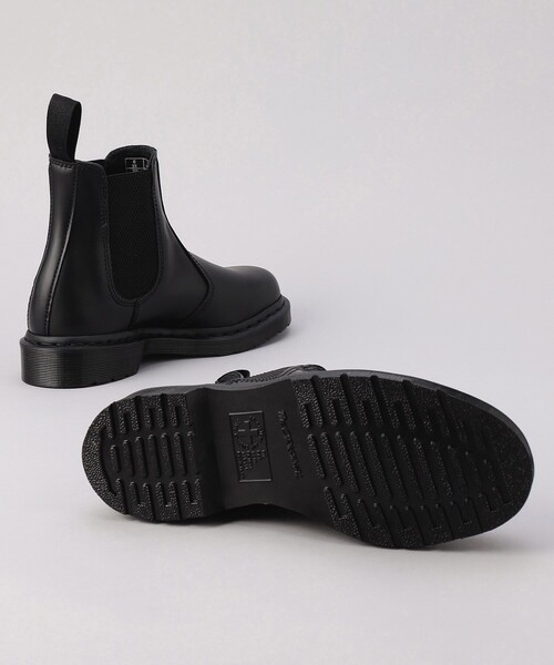 Dr. Martens（ドクターマーチン）の「Dr.Martens/ドクターマーチン 2976CHELSEA BOOT/チェルシーブーツ/2976　サイドゴアブーツ（ブーツ・レディース・ブラック/イエロー/ホワイト・4/6/8/5/7/9）」の8枚目の写真