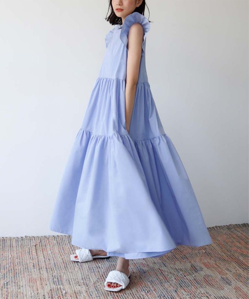 ELFRANK(エルフランク)の「フリル袖ティアードフレアロングワンピース【洗える】(ワンピース・レディース・ブラック/ブルー/ピンク・FREE)」の18枚目の写真