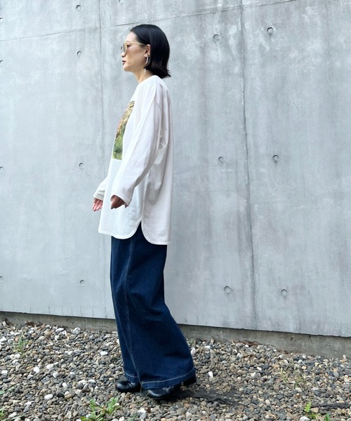 y/m by Yukie(イムバイユキエ)の「flower photo ロンT(Tシャツ/カットソー・レディース・ホワイト・FREE)」の4枚目の写真