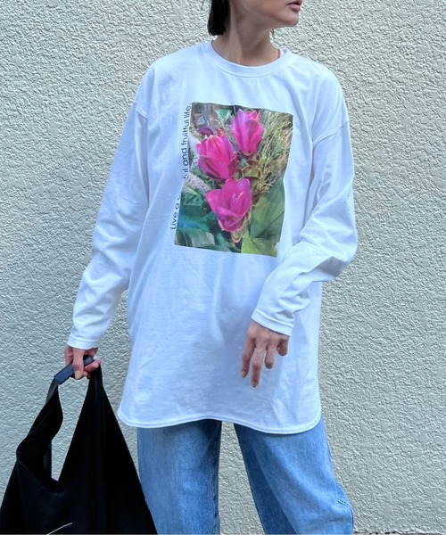 y/m by Yukie(イムバイユキエ)の「flower photo ロンT(Tシャツ/カットソー・レディース・ホワイト・FREE)」の15枚目の写真