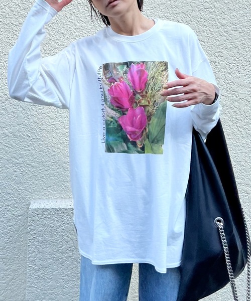 y/m by Yukie(イムバイユキエ)の「flower photo ロンT(Tシャツ/カットソー・レディース・ホワイト・FREE)」の18枚目の写真