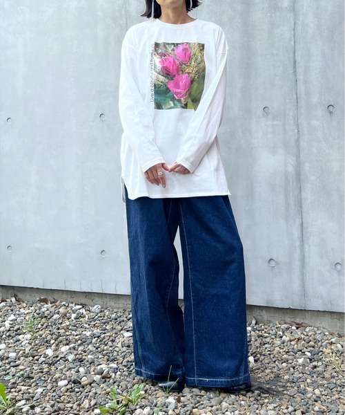 y/m by Yukie(イムバイユキエ)の「flower photo ロンT(Tシャツ/カットソー・レディース・ホワイト・FREE)」の19枚目の写真