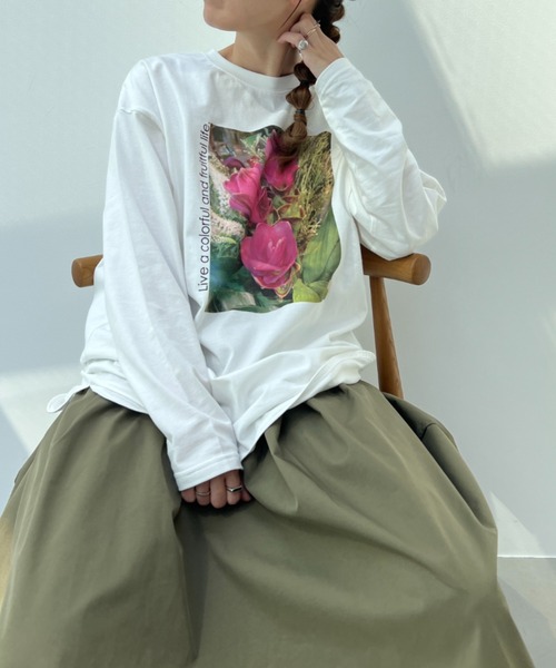 y/m by Yukie(イムバイユキエ)の「flower photo ロンT(Tシャツ/カットソー・レディース・ホワイト・FREE)」の10枚目の写真