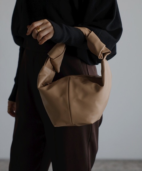 Bonjour Sagan（ボンジュールサガン）の「ダブルノットバッグ（ハンドバッグ・レディース・ブラック/ブラウン/ベージュ・FREE）」の10枚目の写真