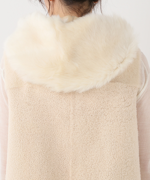 Noble（ノーブル）の「【KARL DONOGHUE】ムートンフードジレ（ブルゾン