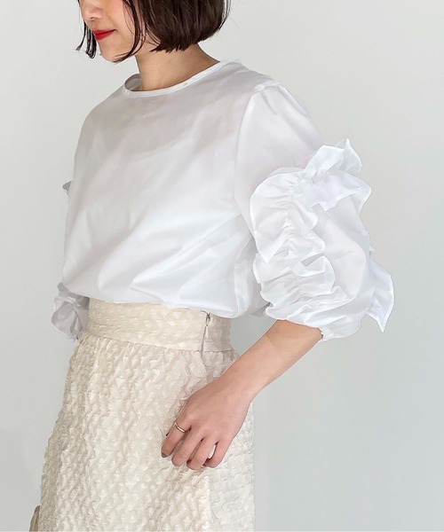 BE NEAT（ビーニート）の「【日本製】袖フリルブラウス（シャツ/ブラウス・レディース・ホワイト/ブラック・M）」の4枚目の写真