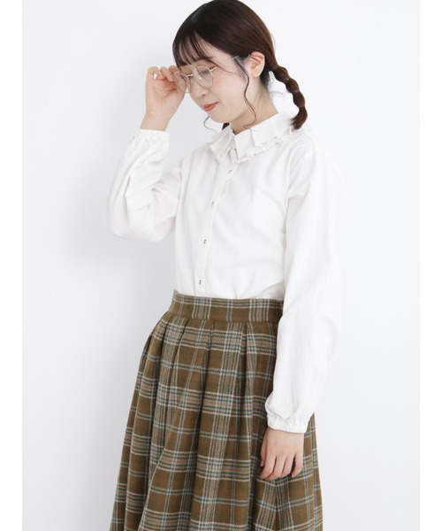 Samansa Mos2(サマンサ モスモス)の「フリルカラーブラウス(シャツ/ブラウス・レディース・チャコール/ブルー/オフホワイト/ブラック・フリ-)」の16枚目の写真