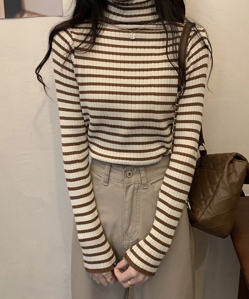 shopnikoniko(ショップニコニコ)の「リブニット ボーダー タートルネック(ニット/セーター・レディース・ブラック/グリーン/ベージュ/グレー・フリー)」の13枚目の写真