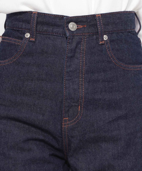 LOWRYS FARM（ローリーズファーム）の「ＣＯＮＥバギーデニムパンツ＊　177903（デニムパンツ・レディース・ブルー/ネイビー・MEDIUM/LARGE）」の6枚目の写真