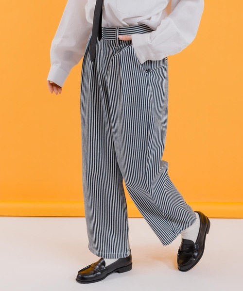 MUHET（ミュエータ）の「【セットアップ可能】ヒッコリーバルーンパンツ（デニムパンツ・レディース・ネイビー・MEDIUM/X-LARGE/SMALL）」の9枚目の写真