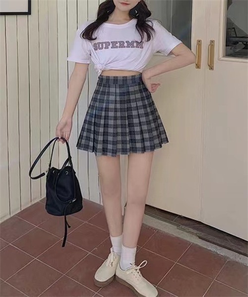 FREE STYLISTS(フリー スタイリスト)の「プリーツチェックミニスカート(スカート・レディース・ブラック/カーキ/グレー・L/S/M/XL)」の5枚目の写真