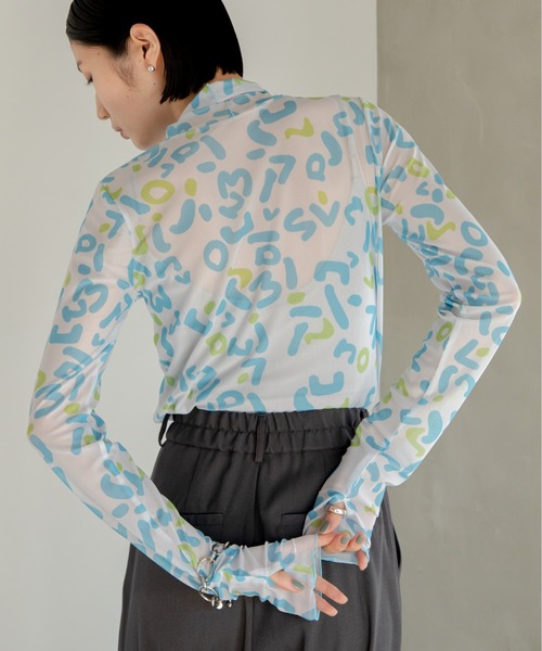 VACANCY（ヴァカンシー）の「ハンドアート柄シアーインナー（Tシャツ/カットソー・レディース・ブルー/グリーン・FREE）」の10枚目の写真