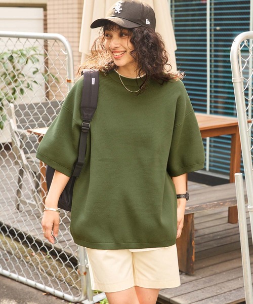 BARK MANHATTAN(バークマンハッタン)の「【洗えるニット+カットソー2点SET】オーバーサイズ捲縮サマーニット&半袖Tシャツ/軽量×抗ピリング×ウォッシャブル×帯電防止(Tシャツ/カットソー・メンズ・ブラック/チャコールグレー/アイボリー/モカ/カーキ/ネイビー・M/L)」の5枚目の写真