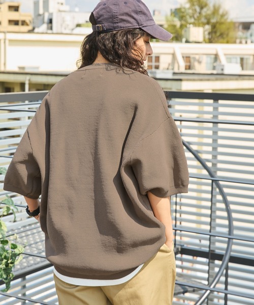 BARK MANHATTAN(バークマンハッタン)の「【洗えるニット+カットソー2点SET】オーバーサイズ捲縮サマーニット&半袖Tシャツ/軽量×抗ピリング×ウォッシャブル×帯電防止(Tシャツ/カットソー・メンズ・ブラック/チャコールグレー/アイボリー/モカ/カーキ/ネイビー・M/L)」の12枚目の写真