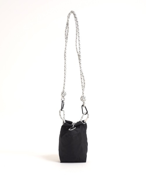 Arnold Palmer（アーノルドパーマー）の「ミックスコード グラフィック ショルダーバッグ（ショルダーバッグ・レディース・ブラック/オフホワイト/ベージュ・F）」の5枚目の写真