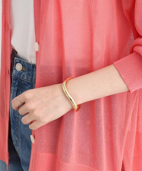 SHOO・LA・RUE（シューラルー）の「◆ウェーブメタルバングル（ブレスレット・レディース・シルバー/ゴールド・00）」の3枚目の写真