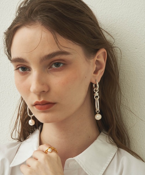 loni（ロニ）の「【金属アレルギー対応】Link chain pearl pierce/2WAYチェーンパールピアス/両耳用（ピアス（両耳用）・レディース・シルバー/ゴールド・FREE）」の21枚目の写真