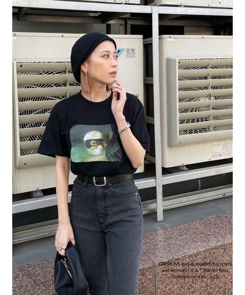 MURUA（ムルーア）の「【GREMLiNS】フォトプリントTシャツ（Tシャツ/カットソー・レディース・ホワイト/ブラック・FREE）」の19枚目の写真