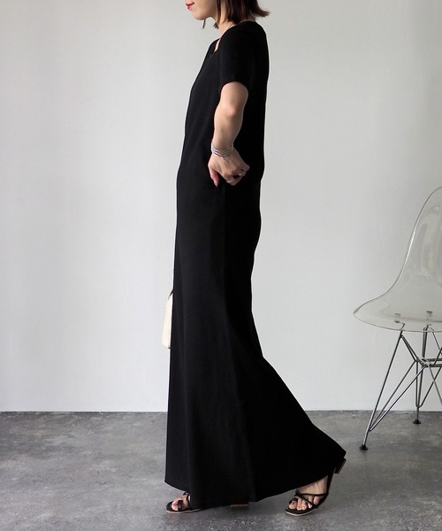 Riberry（リベリー）の「スクエアネックテレコワンピース（ワンピース・レディース・ブラック/アイボリー/オートミール・FREE）」の14枚目の写真