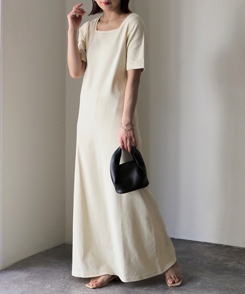 Riberry（リベリー）の「スクエアネックテレコワンピース（ワンピース・レディース・ブラック/アイボリー/オートミール・FREE）」の15枚目の写真