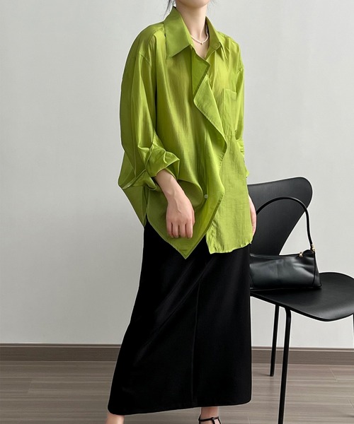 aimoha（アイモハ）の「UVカット　シアー　ビッグシャツ (SS)（シャツ/ブラウス・レディース・グリーン/グレー/ホワイト・LARGE/MEDIUM）」の17枚目の写真