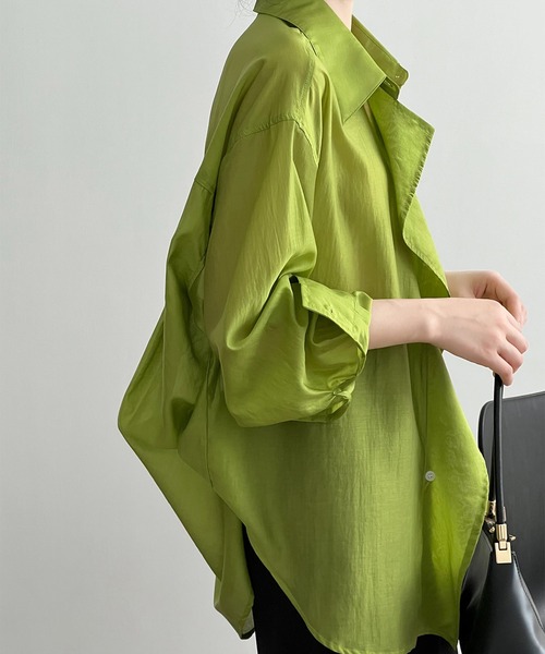 aimoha（アイモハ）の「UVカット　シアー　ビッグシャツ (SS)（シャツ/ブラウス・レディース・グリーン/グレー/ホワイト・LARGE/MEDIUM）」の20枚目の写真