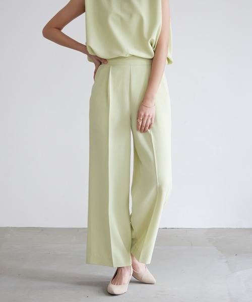 for/c（フォーシー）の「リネンライクタックストレートパンツ【サスティナブル】（その他パンツ・レディース・ブラック/チャコール/ベージュ/イエロー・M/L/LL）」の4枚目の写真