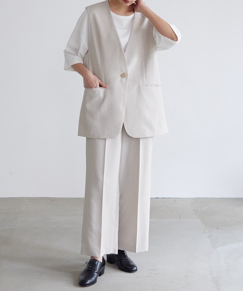 for/c（フォーシー）の「リネンライクタックストレートパンツ【サスティナブル】（その他パンツ・レディース・ブラック/チャコール/ベージュ/イエロー・M/L/LL）」の17枚目の写真