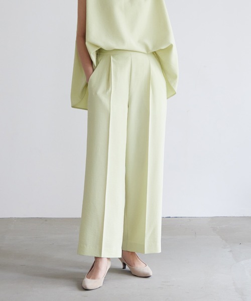 for/c（フォーシー）の「リネンライクタックストレートパンツ【サスティナブル】（その他パンツ・レディース・ブラック/チャコール/ベージュ/イエロー・M/L/LL）」の11枚目の写真