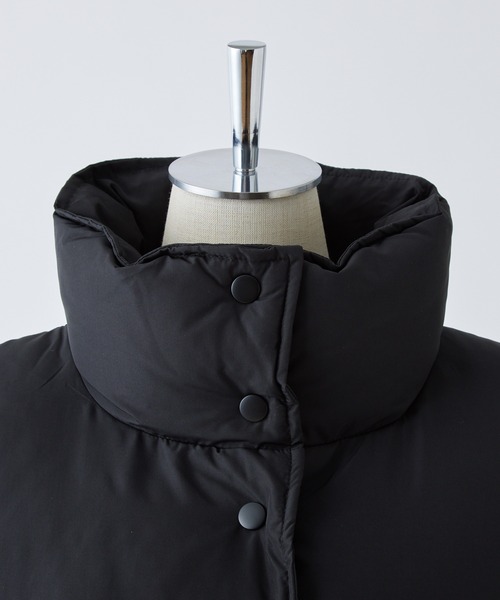 one after another NICE CLAUP（ワンアフターアナザーナイスクラップ）の「フェイクダウンベスト（ダウンベスト・レディース・ブラック/アイボリー・FREE）」の19枚目の写真