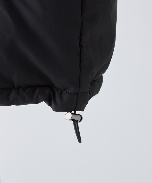 one after another NICE CLAUP（ワンアフターアナザーナイスクラップ）の「フェイクダウンベスト（ダウンベスト・レディース・ブラック/アイボリー・FREE）」の22枚目の写真