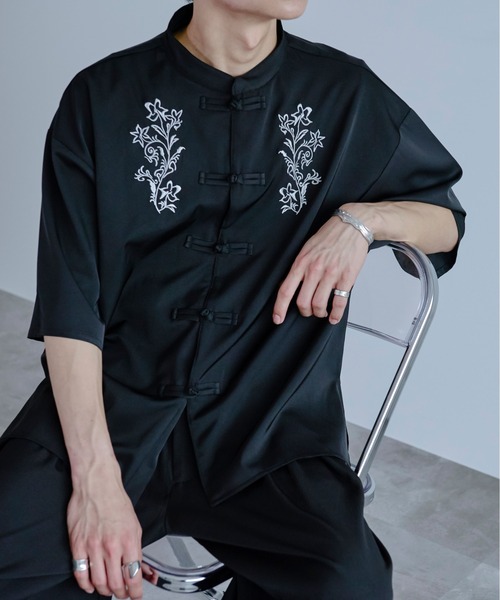 Ellno Loset（エルノロゼット）の「チャイナ刺繍シャツ（シャツ