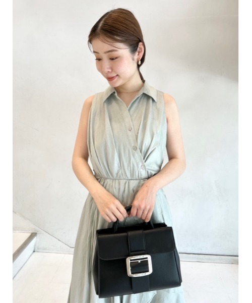 SNIDEL（スナイデル）の「バックルポイントバッグ（ショルダーバッグ・レディース・ベージュ/ワインレッド/ブラック/ライトブルー・FREE）」の2枚目の写真