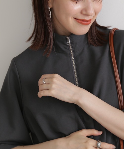 N.(N. Natural Beauty Basic)(エヌエヌナチュラルビューティーベーシック)の「◆スタンドハーフジップワンピース(ワンピース・レディース・ライトベージュ/グレー・MEDIUM)」の20枚目の写真
