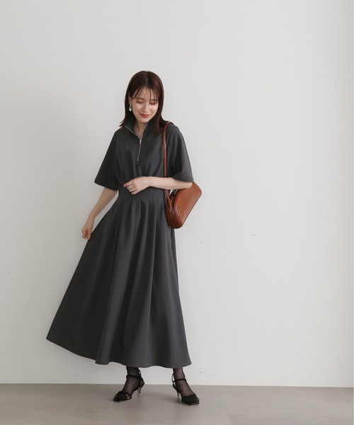 N.(N. Natural Beauty Basic)(エヌエヌナチュラルビューティーベーシック)の「◆スタンドハーフジップワンピース(ワンピース・レディース・ライトベージュ/グレー・MEDIUM)」の9枚目の写真