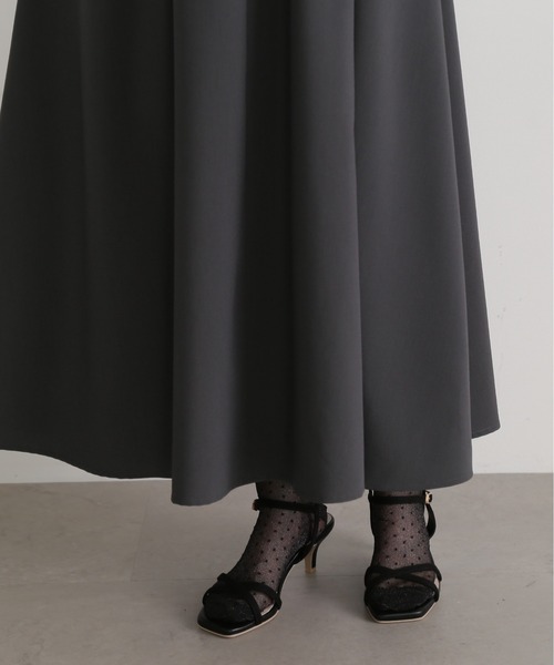 N.(N. Natural Beauty Basic)(エヌエヌナチュラルビューティーベーシック)の「◆スタンドハーフジップワンピース(ワンピース・レディース・ライトベージュ/グレー・MEDIUM)」の13枚目の写真