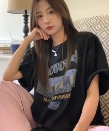 前プリント半袖Tシャツ