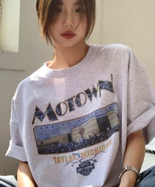 Achic(アシック)の「前プリント半袖Tシャツ(Tシャツ/カットソー・レディース・グレー/ブラック・M)」の6枚目の写真