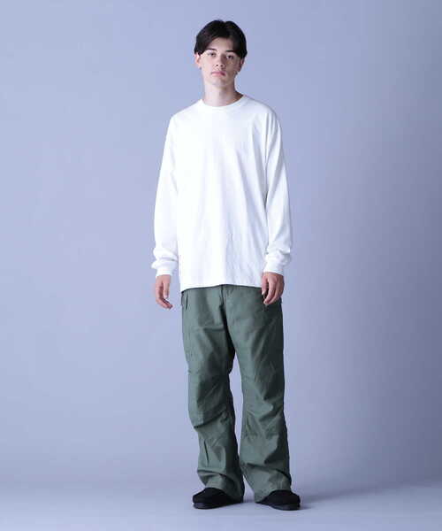 AVIREX（アヴィレックス）の「BASIC HEAVY WEIGHT L/S T-SHIRT / ベーシック ヘビーウェイト 長袖 Tシャツ / AVIREX / アヴィレックス（Tシャツ/カットソー・メンズ・オリーブ系/ホワイト/ブラック/ネイビー/その他17・L/M/XL/2XL）」の6枚目の写真