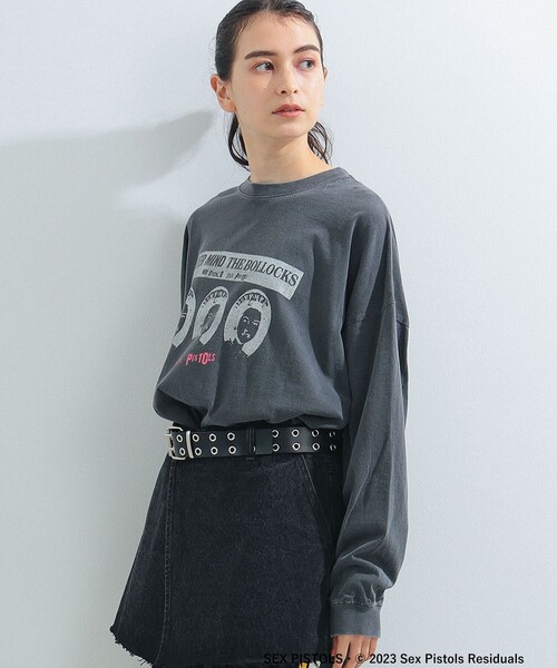 Ray BEAMS（レイビームス）の「GOOD ROCK SPEED × Ray BEAMS / 別注 ROCK ロング（Tシャツ/カットソー・レディース・ブラック/ホワイト・ONE SIZE）」の16枚目の写真