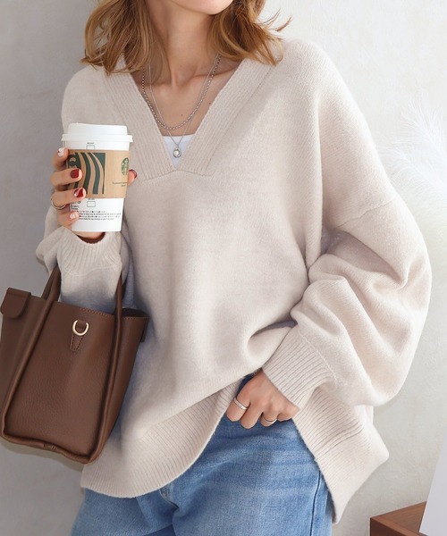 Social GIRL（ソーシャルガール）の「Vネック ニットプルオーバー（ニット/セーター・レディース・ベージュ/チャコール/オートミール/ピンク/ダークグレー/ミント/グレイッシュベージュ・FREE）」の4枚目の写真