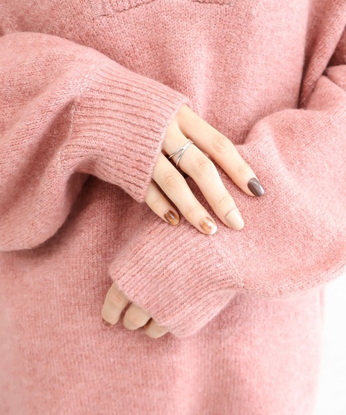 Social GIRL（ソーシャルガール）の「Vネック ニットプルオーバー（ニット/セーター・レディース・ベージュ/チャコール/オートミール/ピンク/ダークグレー/ミント/グレイッシュベージュ・FREE）」の18枚目の写真