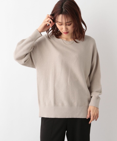 GLOBAL WORK（グローバルワーク）の「トリプルイージーVネックプルオーバー/194242（ニット/セーター・レディース・ベージュ/イエロー/アイボリー/ブルー系その他/グレー/ベージュ系その他/ホワイト系その他/ボルドー/チャコールグレー/ネイビー/ラベンダー/オレンジ系その他/ブラック・LARGE/MEDIUM/SMALL）」の7枚目の写真